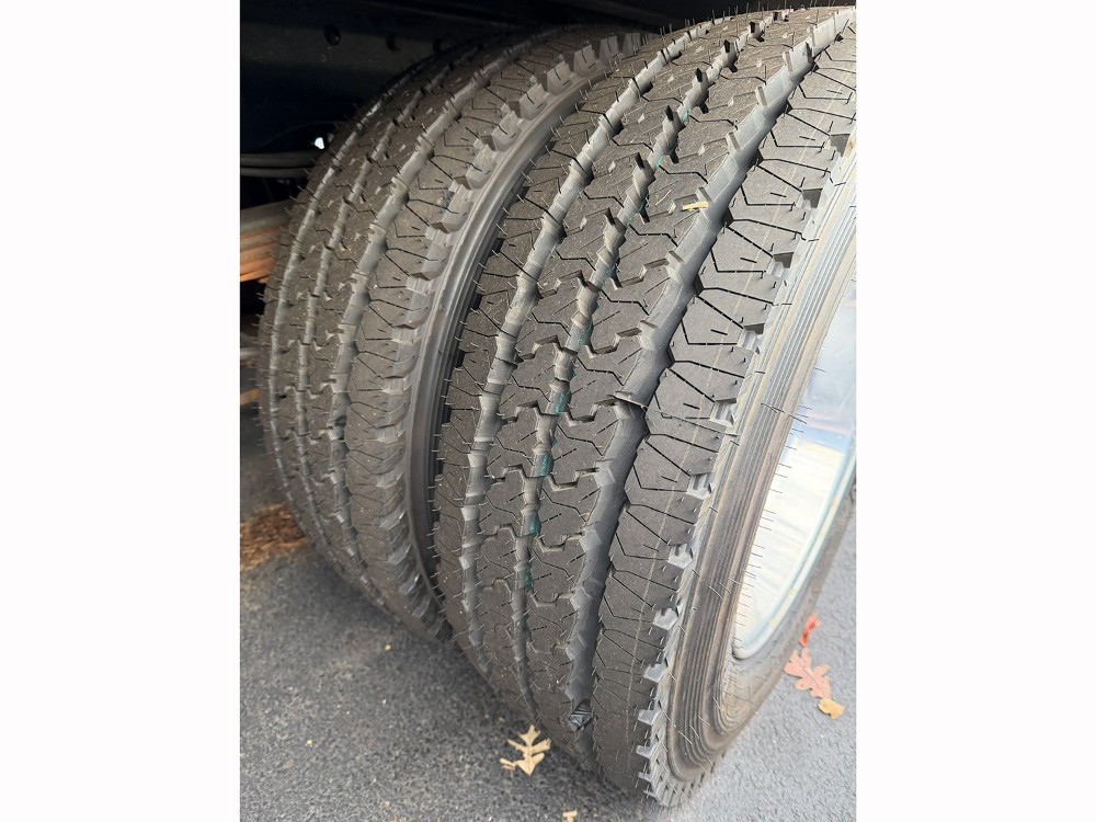 2021 Ford F600 (Key# 5275) 10